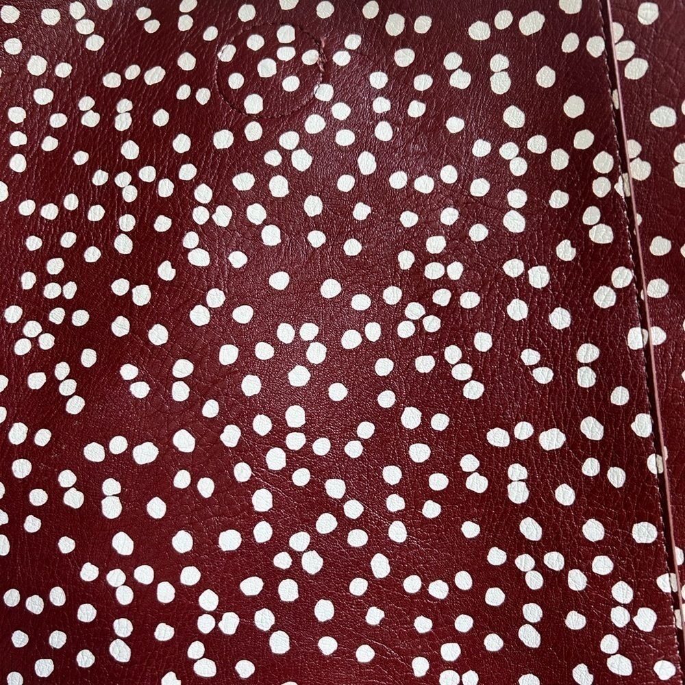 ☀️NWOT-No boundaries faux leather burgundy 2 pc set Tote Bag - Picture 7 of 8